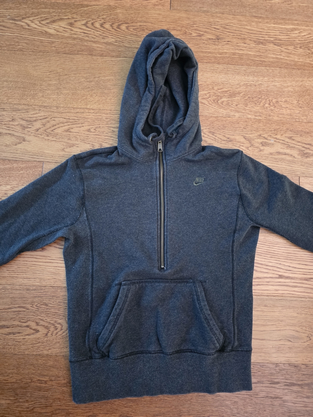 Nike Youth Charcoal Gray Half-Zip Hooded Pullover - Medium